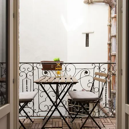 Downtown Madalena By Homing *